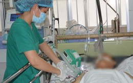 Cứu người bị vết thương thấu ngực