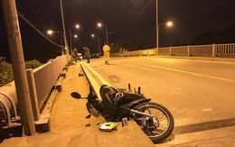 Tông vào bậc thềm cầu, hai người tử vong