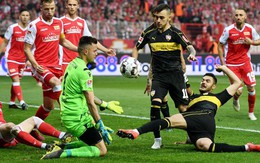 Đội đàn em giật chỗ của đàn anh ở Bundesliga