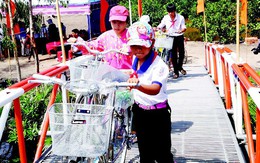 Tướng Lắm xây cầu