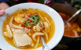 Vật đổi sao dời nhưng bánh canh chị Nga vẫn ngon như 20 năm trước