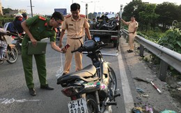 Xe buýt va chạm xe máy, 1 người tử vong