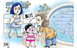 Chê con bơi như cá mập, mẹ cứng họng khi con 'phản đòn'