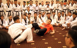 Video thực chiến của chuyên gia võ thuật hàng đầu thế giới tại TP.HCM