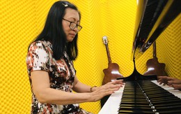 Cử nhân Anh văn 63 tuổi đậu đại học chính quy ngành piano