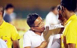 'Bị chỉ trích nặng lời, có trọng tài rơi vào hoảng loạn'