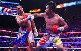 Quần thi đấu của Pacquiao trong trận thắng Thurman được bán với giá 575 triệu