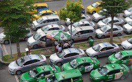 Taxi Hà Nội 5 màu, nhận diện ra sao?