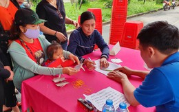 Công nhân Texwell Vina nhận nốt nửa lương của tháng 1 năm ngoái