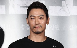 Joo Jin Mo và Hyun Bin phủ nhận bê bối lộ tin nhắn môi giới mại dâm