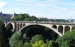 Tour Thụy Sĩ, Pháp, Luxembourg, Hà Lan chỉ từ 18.890.000 VND