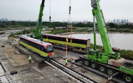 Đoàn tàu metro Nhổn - Ga Hà Nội đã về tới nơi tập kết