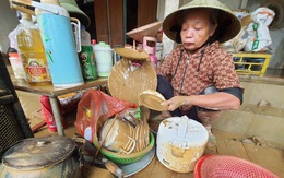 Về nhà sau đêm trắng chạy lũ: ‘Cả năm vất vả, giờ chẳng còn gì'