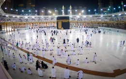 Saudi Arabia nối lại lễ hành hương Umrah tại Mecca sau 6 tháng