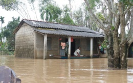 Thương những ngôi làng hơn 30 ngày còn ngâm trong nước