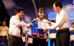 Siết vòng tay, nối yêu thương