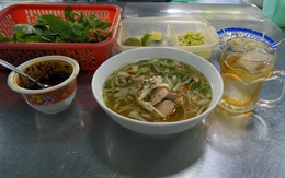 Tô phở gà phương Nam, cha con và ông nội