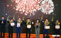 10 thanh niên làm khoa học xuất sắc nhận giải thưởng 'Quả cầu vàng' năm 2020
