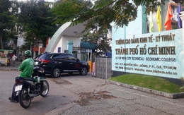 Khi nhà dân ở trong nhà trường