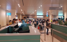 Vietnam Airlines rà soát hành khách ngồi gần trên máy bay cùng bệnh nhân thứ 17