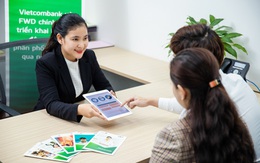 Vietcombank và FWD chính thức triển khai phân phối độc quyền bảo hiểm qua ngân hàng