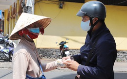 Quà nhỏ, nghĩa lớn