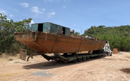 Lại xe đầu kéo chở tàu 'siêu dài' nghênh ngang qua 3 tỉnh thành mới phát hiện