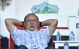 Sân Pleiku: Căng mà không hay