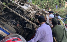 Phó thủ tướng chỉ đạo sớm khắc phục vụ xe rơi xuống vực ở Kon Tum