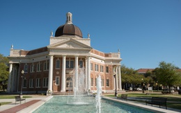 Du học Southern Mississippi - đại học nghiên cứu hàng đầu với chi phí tốt