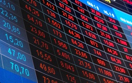 'Bão tố' quét hơn 3,4 tỉ USD vốn hóa trên sàn chứng khoán