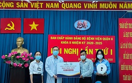 Hơn 3 tỉ đồng sản phẩm giấy vệ sinh, giấy đa năng tặng các bệnh viện