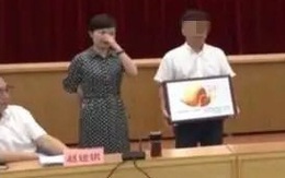 Nhận giải mà ngượng ngùng vì 'thưởng' cho tội lười biếng, bê tha