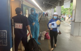 TP.HCM muốn đường sắt sớm chở khách lại, Hà Nội ngần ngại