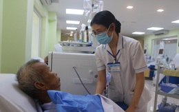 Mùng 1 Tết ở 'nơi không ai muốn vào': Mong cái Tết đoàn viên