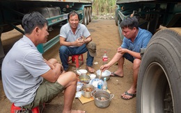 Đời 'công' không tết