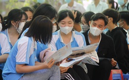 Có nên học đại học?