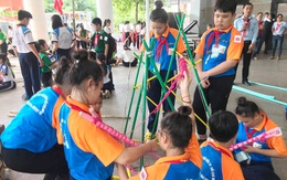 Dùng tình thương cảm hóa trẻ chưa ngoan