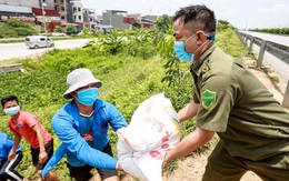 Thực phẩm trao tay thật đáng quý