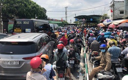Không thể mãi 'vừa đi vừa nghỉ'