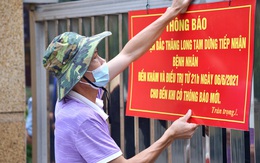 Hà Nội phong tỏa nhiều nơi, tìm người liên quan ca bán rau mắc COVID-19