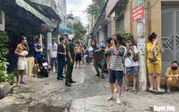 Nghẹt thở giây phút cứu 5 người khỏi 'tử thần' trong vụ cháy ở quận 10
