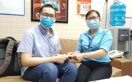 Chàng trai đều đặn 'chia' học bổng với bệnh nhân nghèo suốt 9 năm