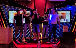 TP.HCM: Karaoke đắt khách nhưng không 'cháy phòng'