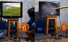 Fan Man Utd đập vỡ màn hình tivi vì thua thảm trước Man City