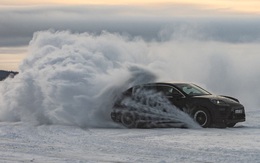 Porsche hé lộ thông tin Macan thuần điện ra mắt năm sau: 'Thể thao nhất phân khúc'