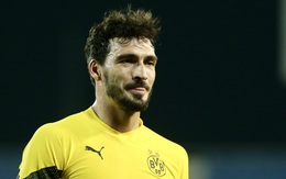 Borussia Dortmund tập thử sân Mỹ Đình, CĐV săn đón Mats Hummels