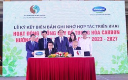 Hướng đến mục tiêu Net Zero 2050, Vinamilk dành 15 tỉ đồng trồng cây để trung hòa carbon