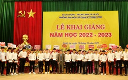 Toyota trao tặng 200 suất học bổng hỗ trợ sinh viên ngành kỹ thuật và âm nhạc 2022