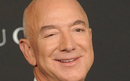 Các tỉ phú Jeff Bezos và Bill Gates đặt cược lớn vào đất nông nghiệp